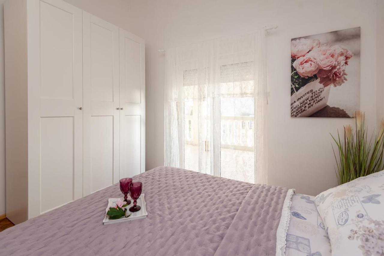 Magnolia Apartmani Vodice Zewnętrze zdjęcie