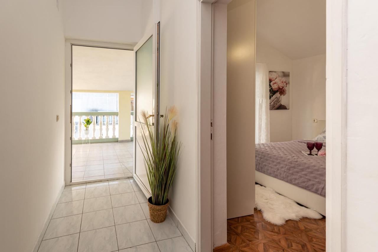 Magnolia Apartmani Vodice Zewnętrze zdjęcie