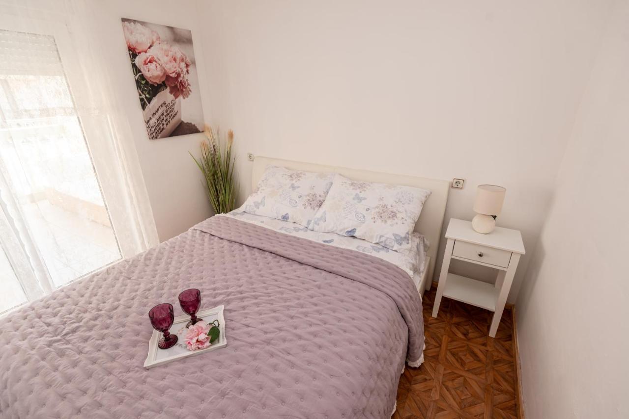 Magnolia Apartmani Vodice Zewnętrze zdjęcie