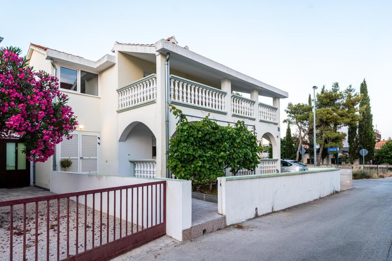 Magnolia Apartmani Vodice Zewnętrze zdjęcie